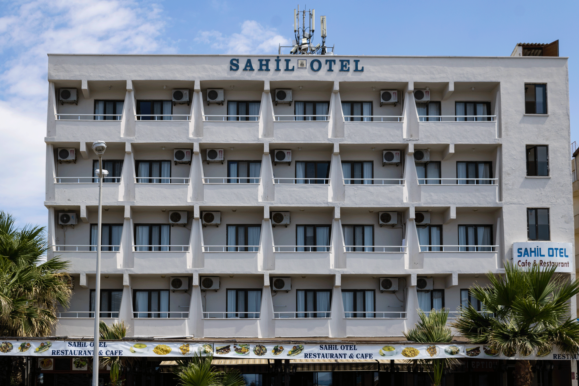 Denize Sıfır Aile Otelinde Ekonomik Tatil 